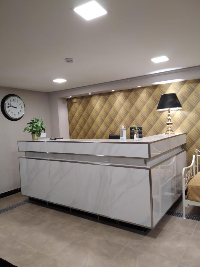 Elaea Boutique Apartments Пирей Экстерьер фото